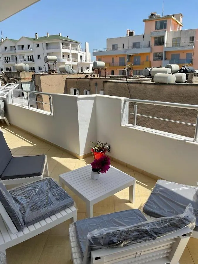 סרנדה Near By The Sea Apartment